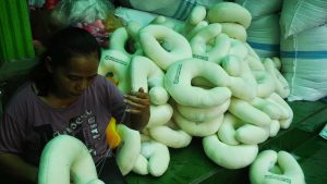 Pabrik Bantal Leher / Produsen Bantal Leher / Distributor Bantal Leher