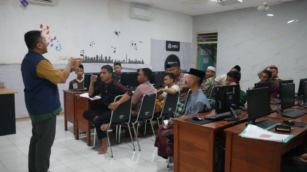 Pengalaman Pribadi Fuad saat kegiatan diniyah