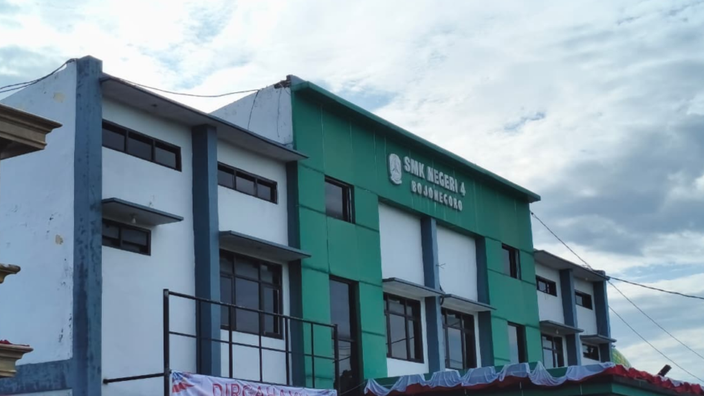 Pengalaman Pribadi Zahrotul Ulya