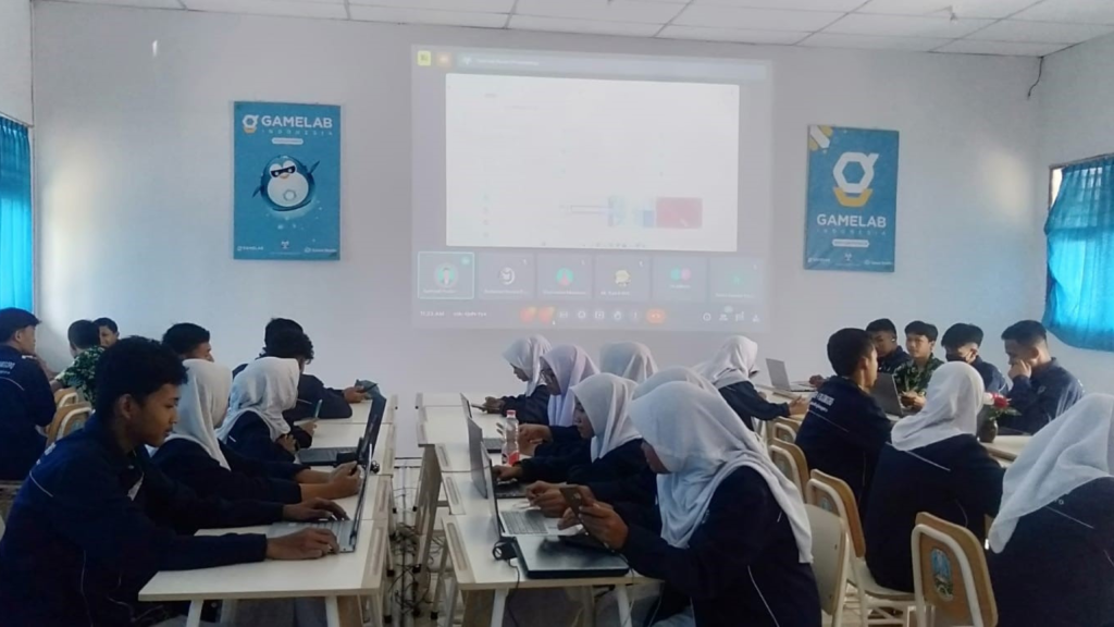 Pengalaman Pribadi Zahrotul Ulya
